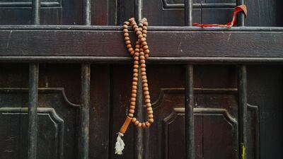 No Worries I Have my Worry Beads by Mark LLoyd. Courtesy Frying Pan Adventures and Gulf Photo Plus