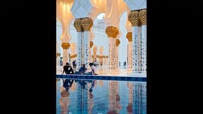 Worshippers gather at the Grand Mosque in Abu Dhabi for Eid morning prayers. Antonie Robertson / The National?
