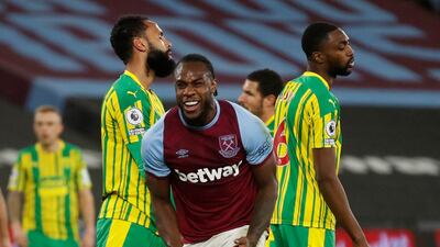 Michail Antonio 7 – Was a nuisance in the final third and his movement off the ball caused the visiting defence problems. Was a little exposed at times, but always looked a threat. He took his goal well when giving West Ham the lead, finding the net even though the ball was behind him. Reuters