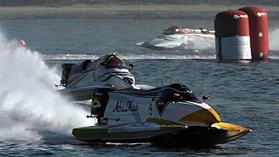 Thani Al Qamzi of Team Abu Dhabi leads the way at the KhalId Lagoon.