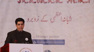 Rehan Khan, president of the organiser of the event, Bazm-e-Urdu, was the host of the evening function.