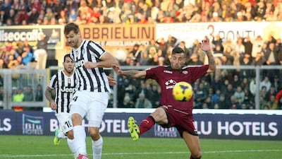 Fernando Llorente scores for Juventus on Sunday. Stefano Derrico / EPA