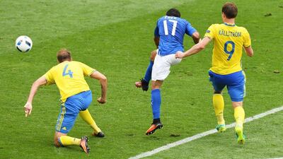 Eder of Italy scores his side’s first goal during the Uefa Euro 2016 Group E match between Italy and Sweden at Stadium Municipal on June 17, 2016 in Toulouse, France. (Dennis Grombkowski/Getty Images)