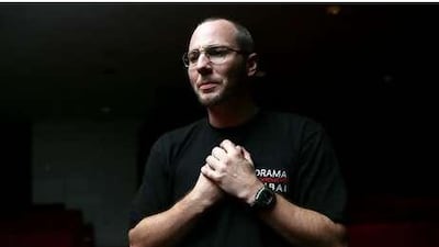 Kemsley Dickinson teaches method acting to adults.