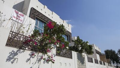 KHALIDIYA/BATEEN VILLAS: Q4 2015 - Q1 2016 down 3%. Q1 2015 - Q1 2016 down 10%. 3BR - between Dh170,000 and Dh200,000. 4BR - between Dh200,000 and Dh230,000. 5BR - between Dh210,000 and Dh250,000. Mona Al Marzooqi / The National