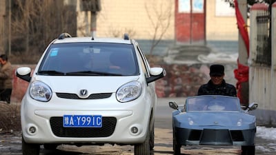 It bears five sets of batteries and can travel about 50 kilometres on a single charge.