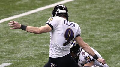 epa03567721 Baltimore Ravens kicker Justin Tucker kicks a field goal against the San Francisco 49ers during the fourth quarter of Super Bowl XLVII between the Baltimore Ravens and the San Francisco 49ers in New Orleans, Louisiana, USA, 03 February 2013. The Ravens defeated the 49ers 34-31. EPA/DAN ANDERSON *** Local Caption *** 03567721.jpg