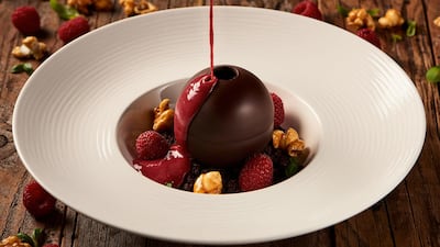 Vegan sfera di cioccolato at Ronda Locatelli. Courtesy Ronda Locatelli