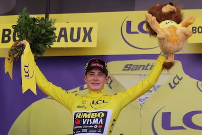 Jonas Vingegaard retained the yellow jersey. AFP