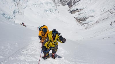 Team members press on while others take a break. Courtesy UAE Armed Forces