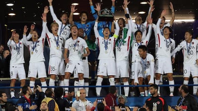 Kashima Antlers captain Gen Shoji lifts the Asian Champions League trophy. EPA