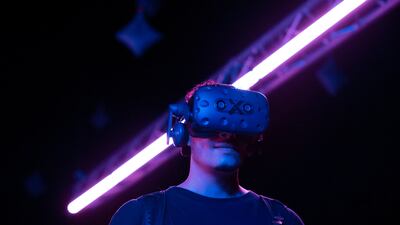 A visitor viewing the Danish 'X-Ray Fashion' VR presentation