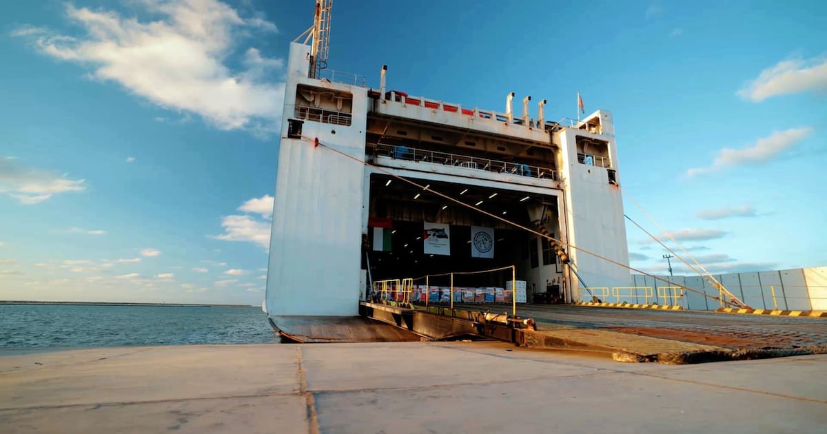 Emirati ship carrying 7,200 tonnes of Gaza aid arrives in Egypt