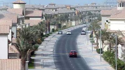 Nakheel will this month start the first major handover of apartments on Palm Jumeirah.