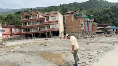 Volunteer groups are take aid to Nuwakot district, which was among the worst hit regions in Nepal's catastrophic flood on August 26. Photo: Shree Lamichhane
