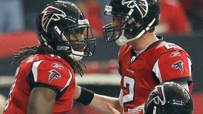 Receivers Julio Jones, left, and Roddy White have paired well with Matt Ryan, back right.