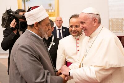 Dr Ahmed Al Tayeb greets the Pope at Abu Dhabi International Airport.