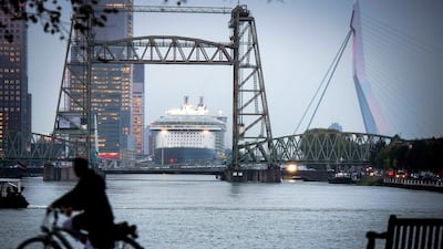 Oasis of the Seas in the harbour of Rotterdam. Robin Van Lonkhuijsen / EPA