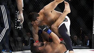 Marco Oliveira beat Johan Romming to advance to the semi-finals of the Abu Dhabi Fighting Championship.