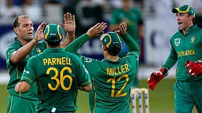 Jacques Kallis, left, ripped the Pakistan batting right after crossing the 11,000-run mark.