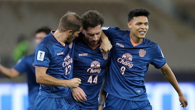 Burinam's Peter Zulj celebrates scoring to make it 2-2. Getty Images)