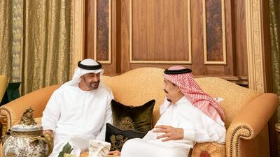 Sheikh Mohamed and King Salman discuss tackling extremism and terrorism