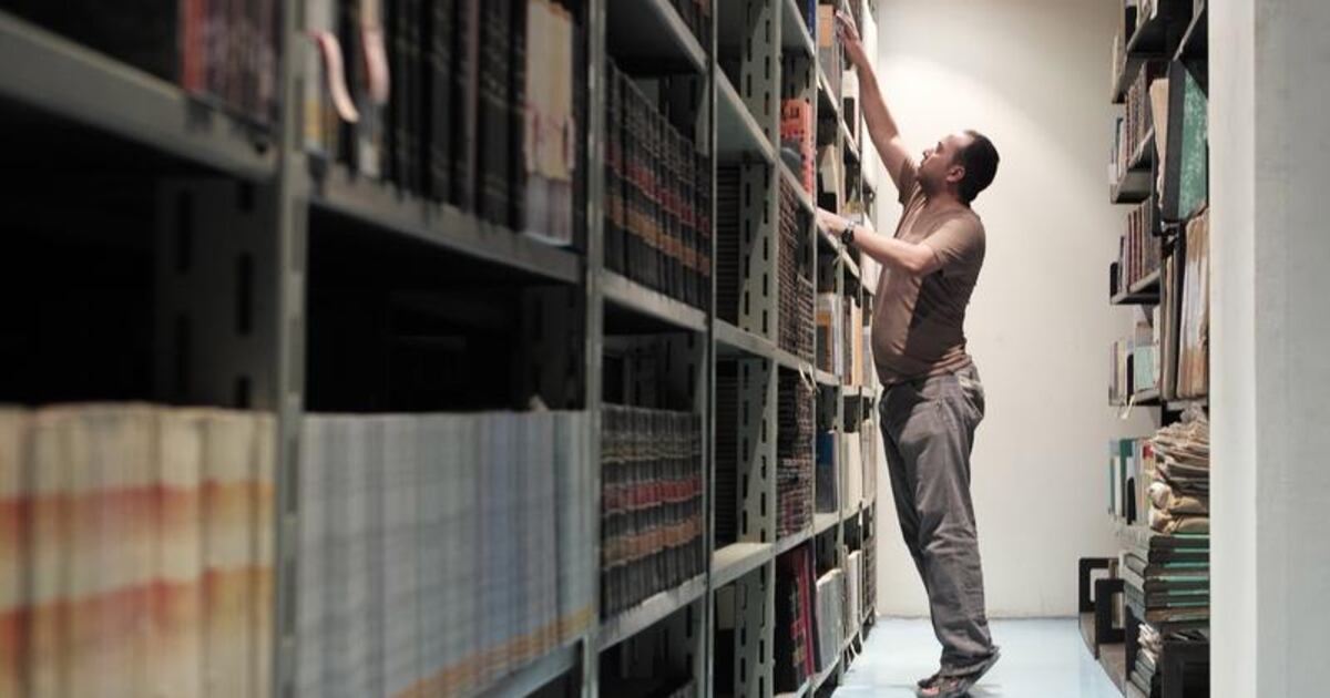 Syria Library Inside one of the Middle East’s leading libraries in Cairo - in ...