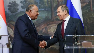 Russian Foreign Minister Sergei Lavrov and and Egyptian Foreign Minister Sameh Shoukry shake hands during a press conference held on Monday after they met in Moscow. Photo: EPA