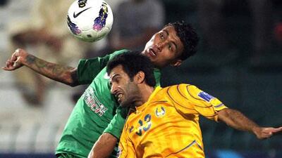 Welker Marcal de Almeida, left, and his Al Shabab teammates left their fans frustrated after failing to find a way through the Al Gharafa defence last night.