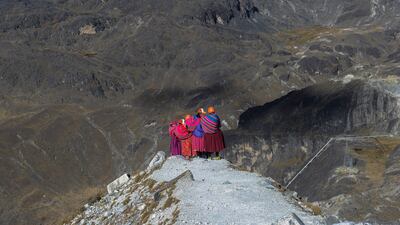 The Climbing Cholitas of Bolivia Warmis en route to the summit.