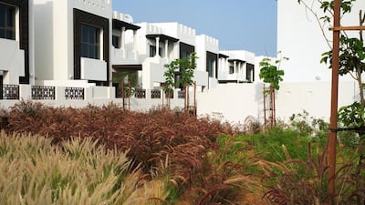 Khalidya/ Al Bateen Villas: Q3 up 1%. 3BR - Dh160-200,000. 4BR - Dh195-250,000. 5BR - Dh155-300,000. Q3 2013-Q3 2014 down 4%. Delores Johnson / The National