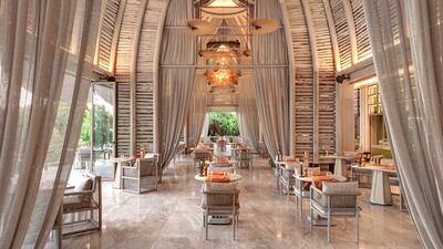 Flow restaurant at Joali Being.