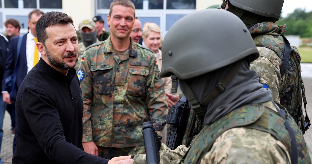 Nato verspricht der Ukraine Militärhilfe in Höhe von 40 Milliarden Euro