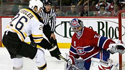 Blake Wheeler nets for the Boston Bruins.