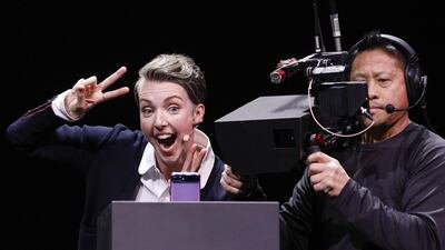 SAN FRANCISCO, CA - FEBRUARY 11: Rebecca Hirst, Samsung Marketing Director, unveils the Samsung's Galaxy Z Flip folding smartphone on February 11, 2020 in San Francisco, California. The electronics maker showcased the next generation of Galaxy devices at the yearly event. Kim White/Getty Images/AFP == FOR NEWSPAPERS, INTERNET, TELCOS & TELEVISION USE ONLY ==