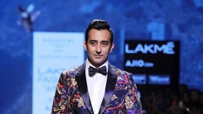 Left, models walk the runway for designer Chaman Siju; above, the dapper Rahul Khanna walks for Narenda Kumar; below, Bollywood actress Kareena Kapoor Khan. Courtesy Chaman Siju; Narendra Kumar; Lakmé Fashion Week