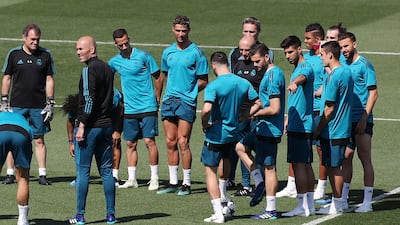 Real Madrid manager Zinedine Zidane oversees training ahead of the Uefa Champions League final. Sergio Perez / Reuters