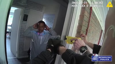 The moment police arrested a suspect at gunpoint as part of a phone theft crackdown in London. Photo: Metropolitan Police