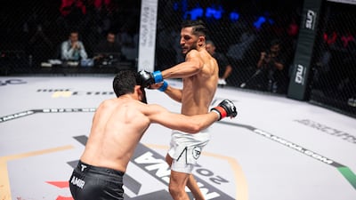 Souhil Tahiri in action against Ahmed Amir.