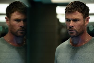 Chris Hemsworth plays a master jewel thief in Crime 101. Photo: Prime Video