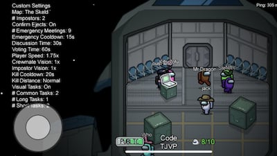 Players in the waiting room of a game in 'Among Us'