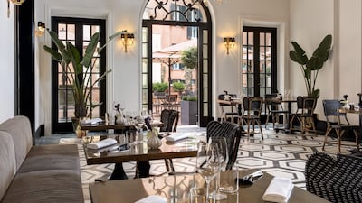 Mosaico at Hotel De La Ville.