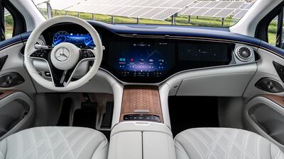 The 580's 56-inch Hyperscreen unites a 12.3-inch LED instrument cluster, and two touchscreens measuring 17.7 inches and 12.3 inches
