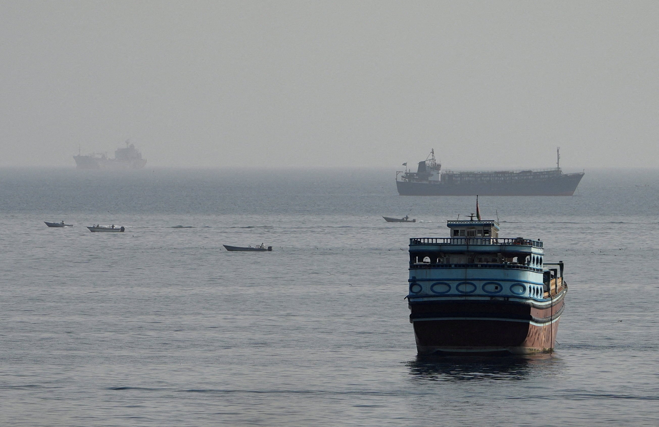 Image linked from the original feed: New preliminary agreement being drafted as US and Iran seek Hormuz breakthrough, Pakistani source says