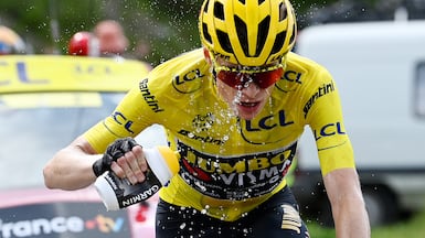 Jonas Vingegaard of Team Jumbo-Visma refreshes himself during stage 17 of the 110th Tour de France 2023 from Saint-Gervais Mont-Blanc to Courchevel. Getty Images