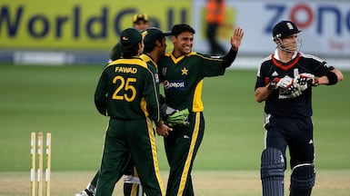 Former Pakistan fast bowler Yasir Arafat, centre, has joined the UAE's coaching contingent. Pawan Singh / The National