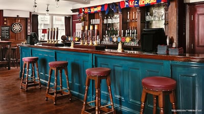 The Prince’s Head, a 300-year-old establishment, is the setting for the fictional pub The Crown & Anchor. Photo: Airbnb / Henry Woide