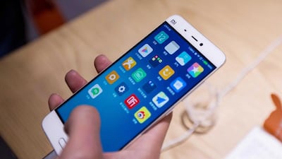 5. XIAOMI : Q2 2016 sales - 15.530 million, market share 4.5% | Q2 2015 sales - 15.464 million, market share 4.7%.