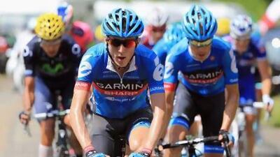 Dan Martin of Ireland leads the way for his Garmin-Sharp team during Stage 9. Doug Pensinger / Getty Images