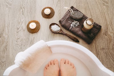 A TikTok trend involves stepping into salt at night. Photo: Adobe